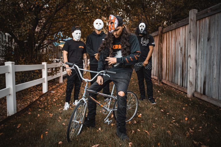 THE NÜ ERA SHOW
